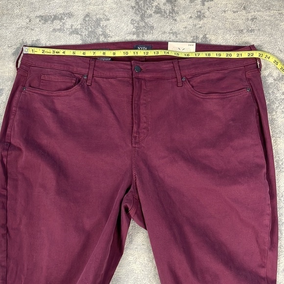 NWT NYDJ Marilyn Straight Purple Maroon Cabernet Jeans Lift Tuck Plus Sz 24W - Picture 5 of 9